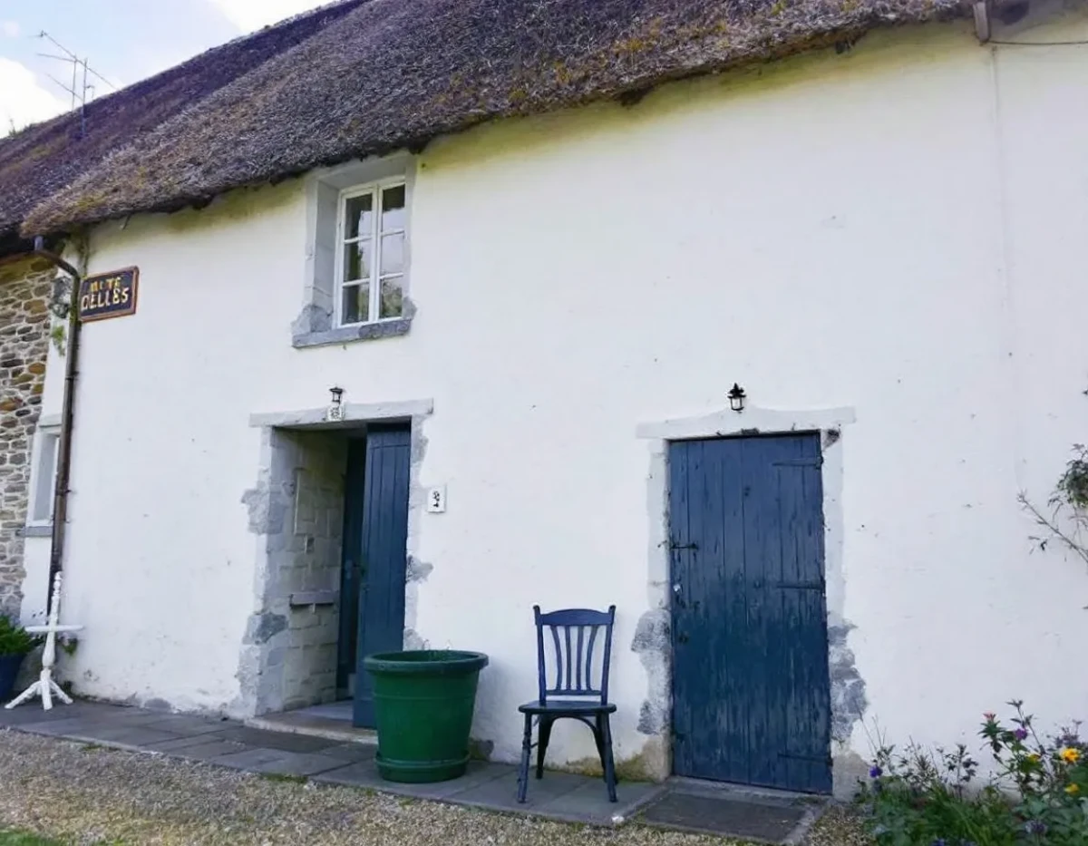 Immersion Culturelle dans une Maison Bretonne : Vivez le Patrimoine Authentique